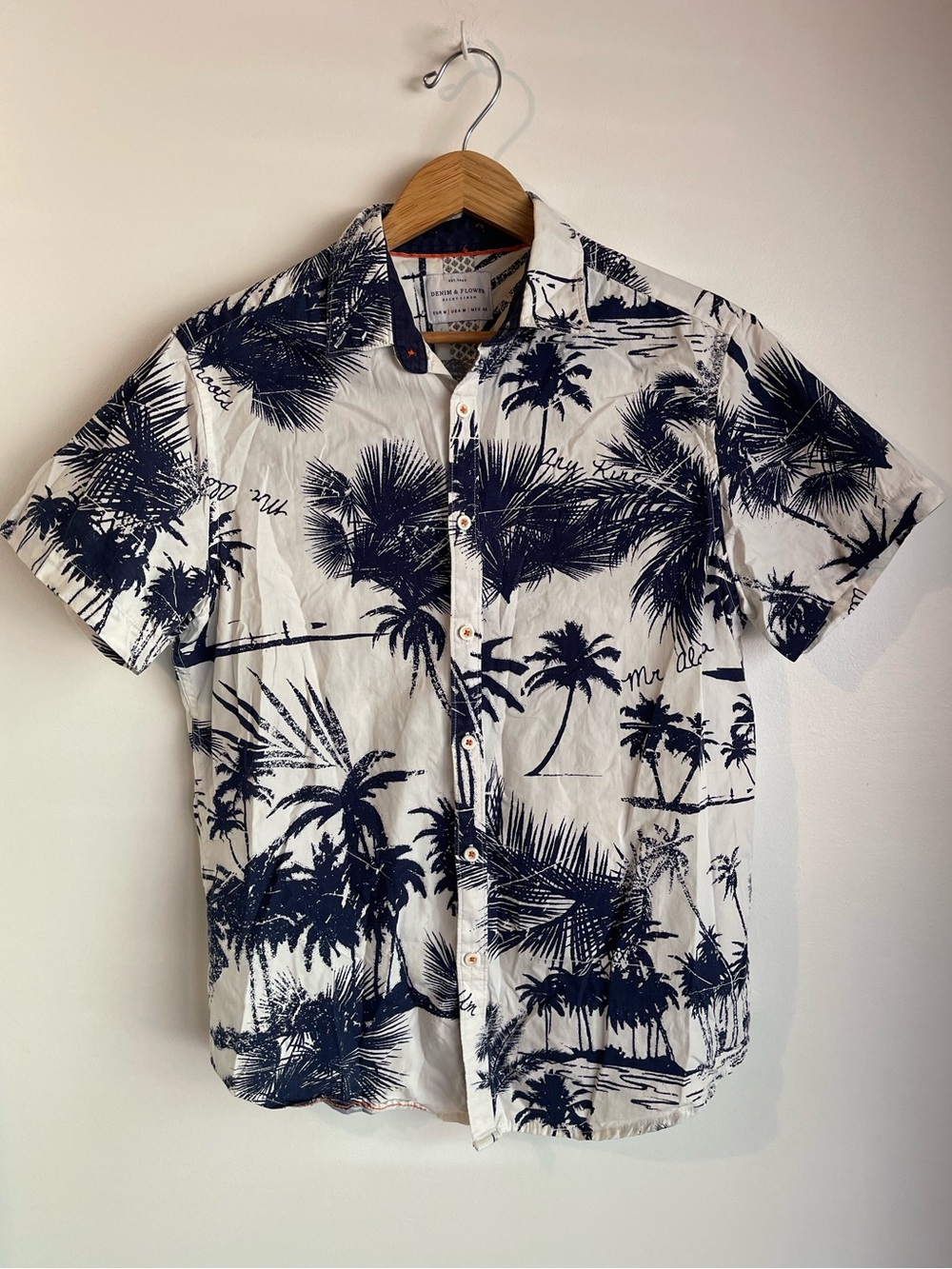 Denim & Flower Palm Tree Graphic Short Sleeve Button Down Shirt White Navy M